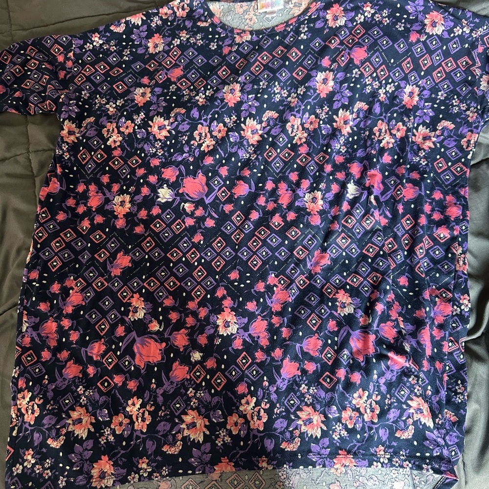 Lularoe Irma Medium Pink Purple Tunic High Low